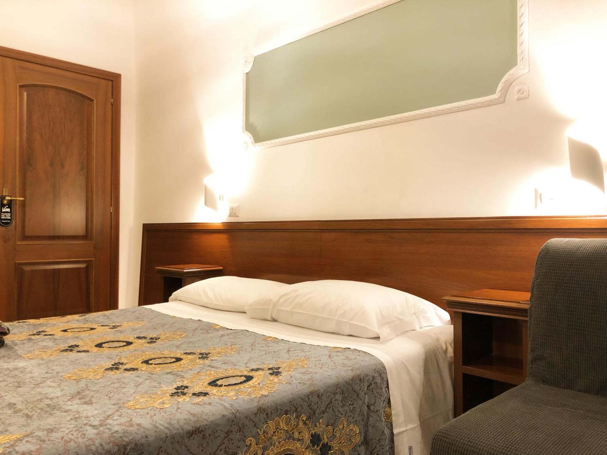 Hostel Cosmos Rom Eksteriør billede